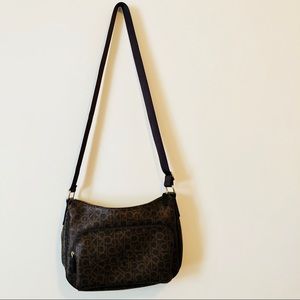 Calvin Klein | cross body bag w/ adjustable strap
